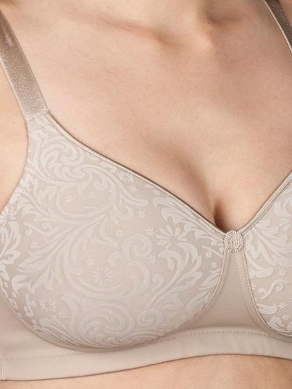 SELENE BIUSTONOSZ INES  – POST SURGERY