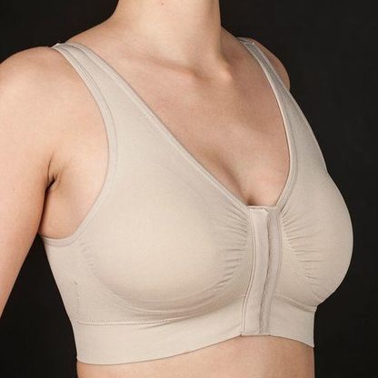 SELENE BIUSTONOSZ LUISA – POST SURGERY