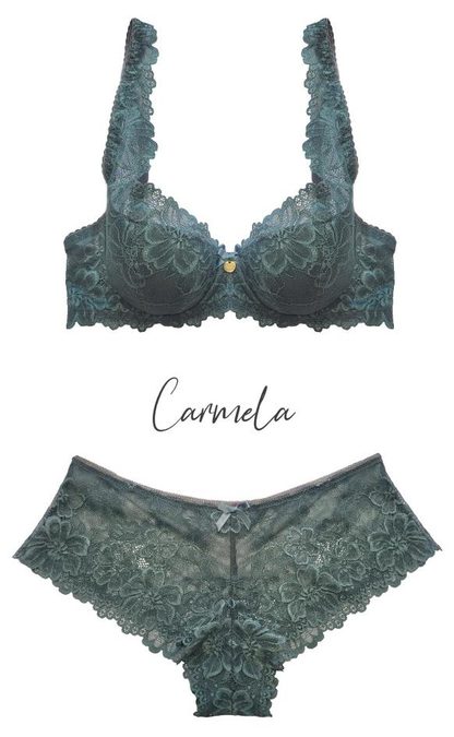 MAT BIUSTONOSZ CARMELA BIG M-053/22 J/Z 2022