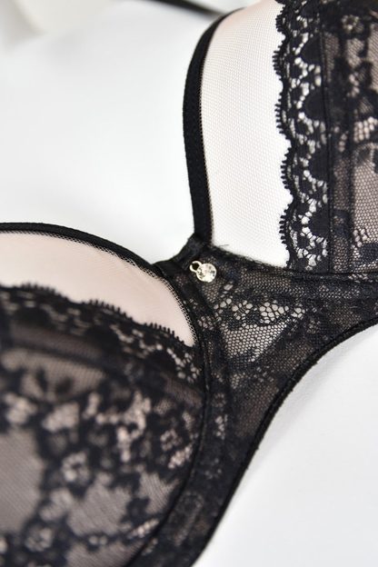 BIUSTONOSZ MADAME SOFT 19160