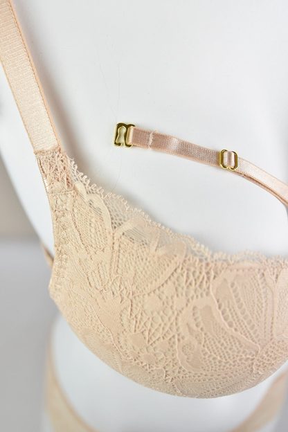 BIUSTONOSZ JULIA SUPER PUSH 19167 BEIGE