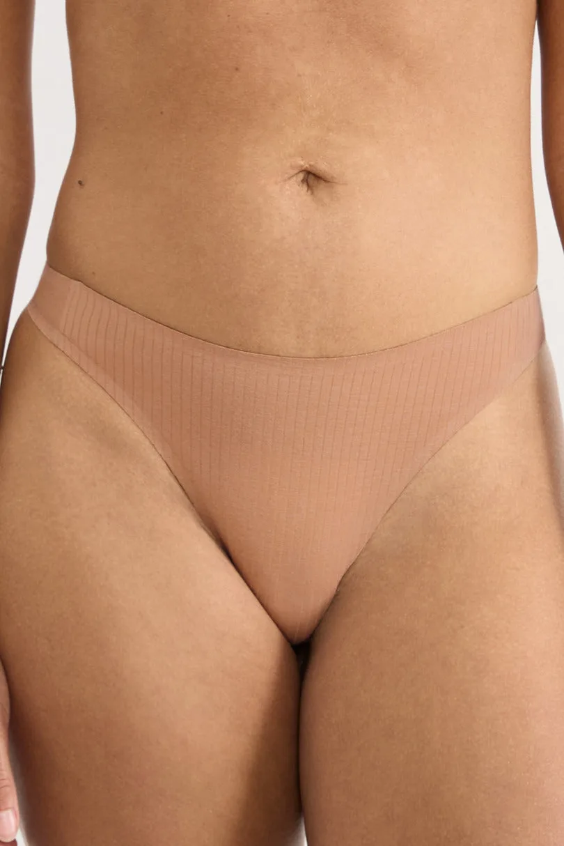 FIGI SLOGGI ZERO FEEL PURE STRING