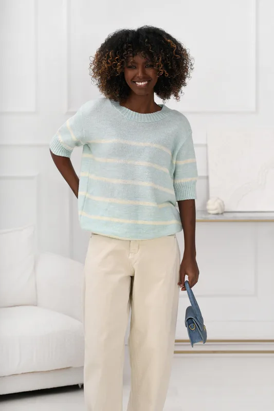 SWETER PASTEL