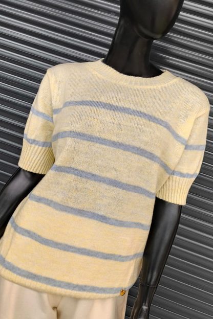 SWETER PASTEL