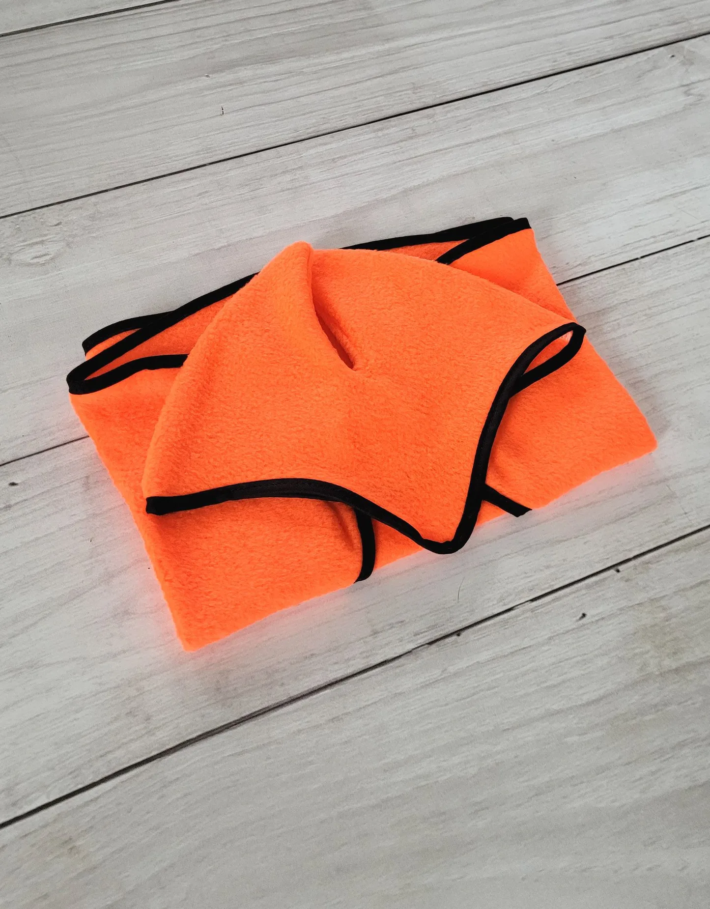 Zestaw dla Hobby Horse uniwersalny A4 i A5: polarowa derka + nauszniki – neon orange