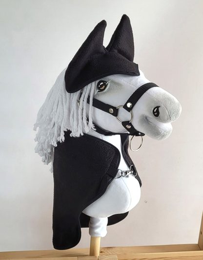 Zestaw dla Hobby Horse uniwersalny A4 i A5: polarowa derka + nauszniki – czarny