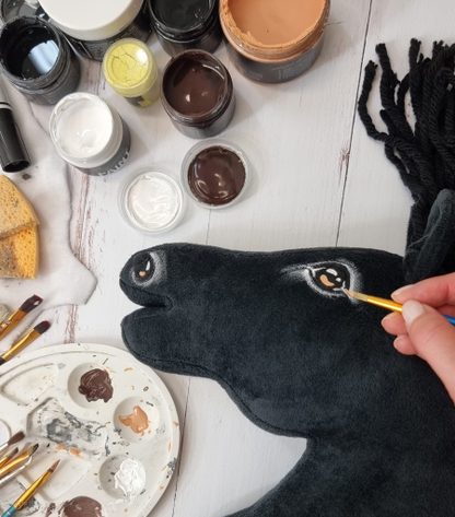 Hobby Horse Duży koń na kiju Premium - kary A3
