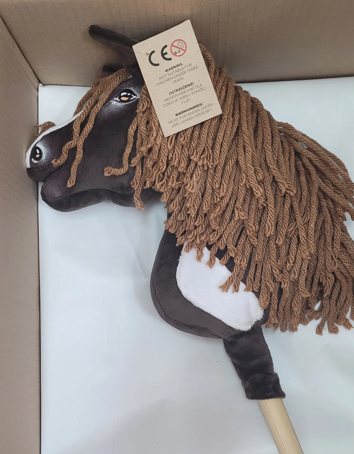 Hobby Horse Średni koń na kiju Premium brązowy western ciemnogniady z ciemną grzywą A4