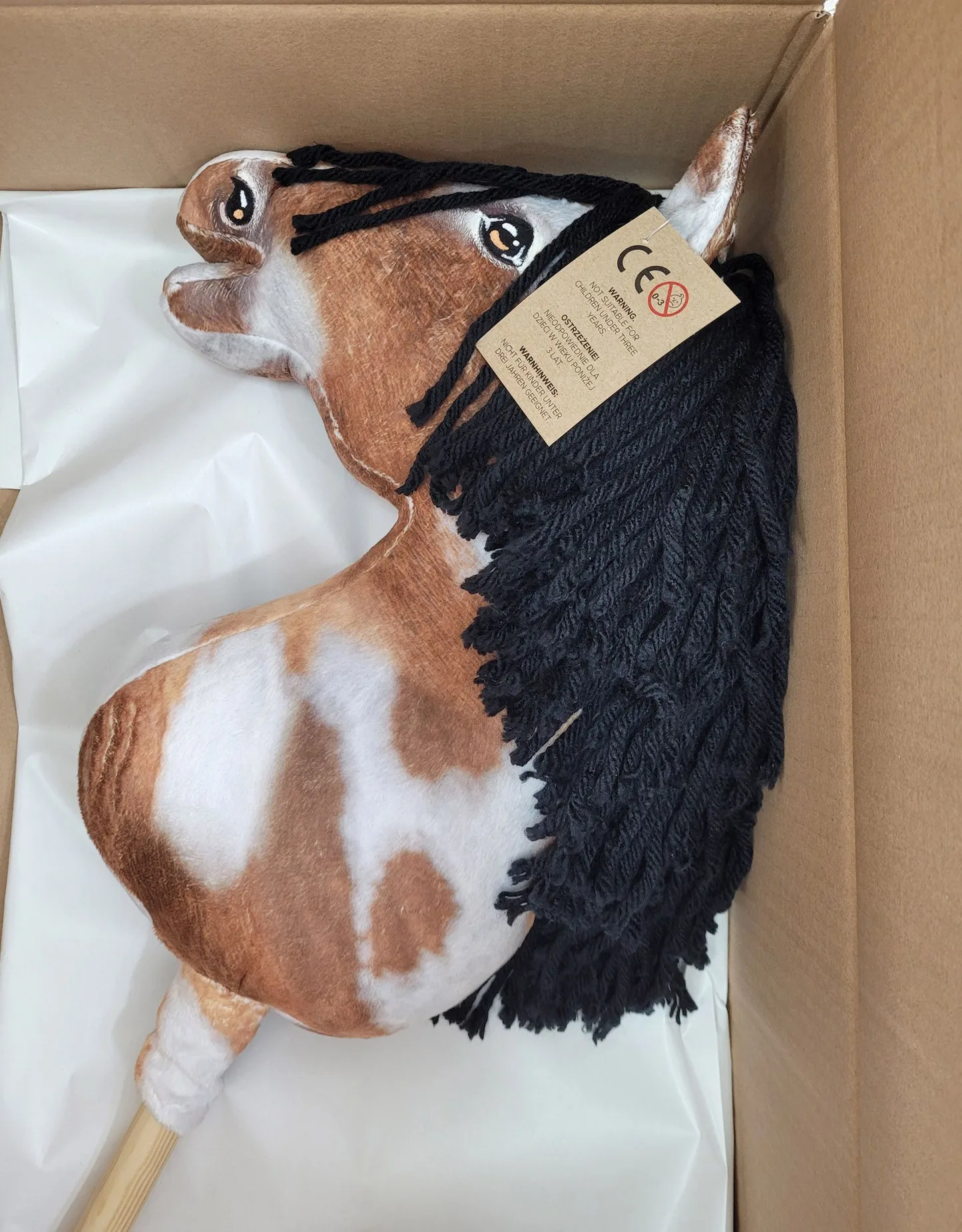 Hobby Horse Duży koń na kiju Premium - srokaty tobiano z czarną grzywą A3