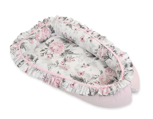 Kokon niemowlęcy kojec otulacz Premium z falbanką - Romantic peonies
