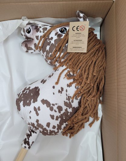 Hobby Horse Duży koń na kiju Premium - tarantowaty biało-brązowy z brązową grzywą A3