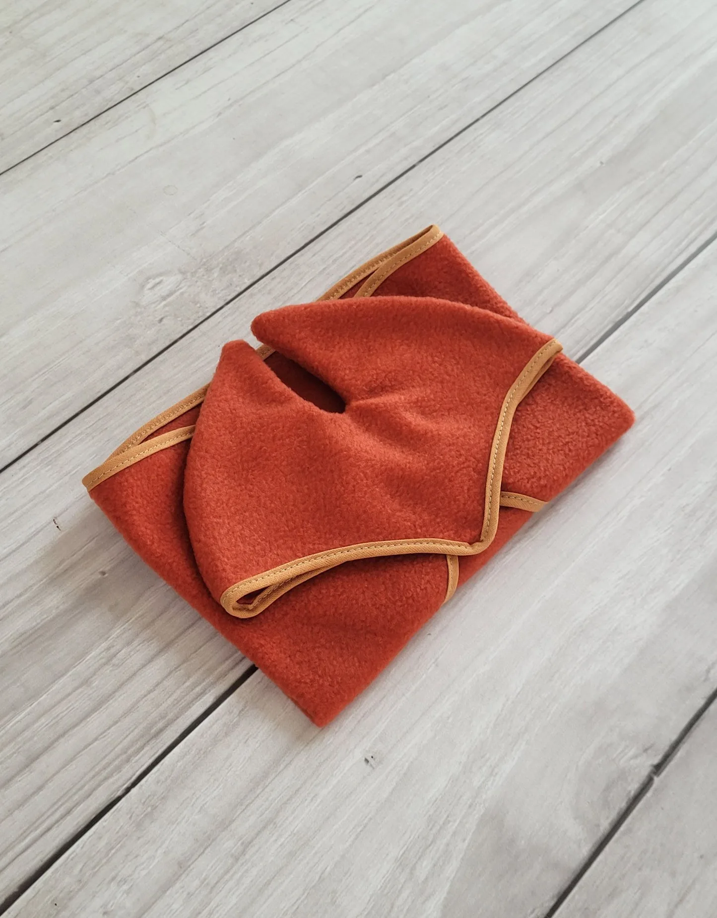 Zestaw dla Hobby Horse uniwersalny A4 i A5: polarowa derka + nauszniki – rudy
