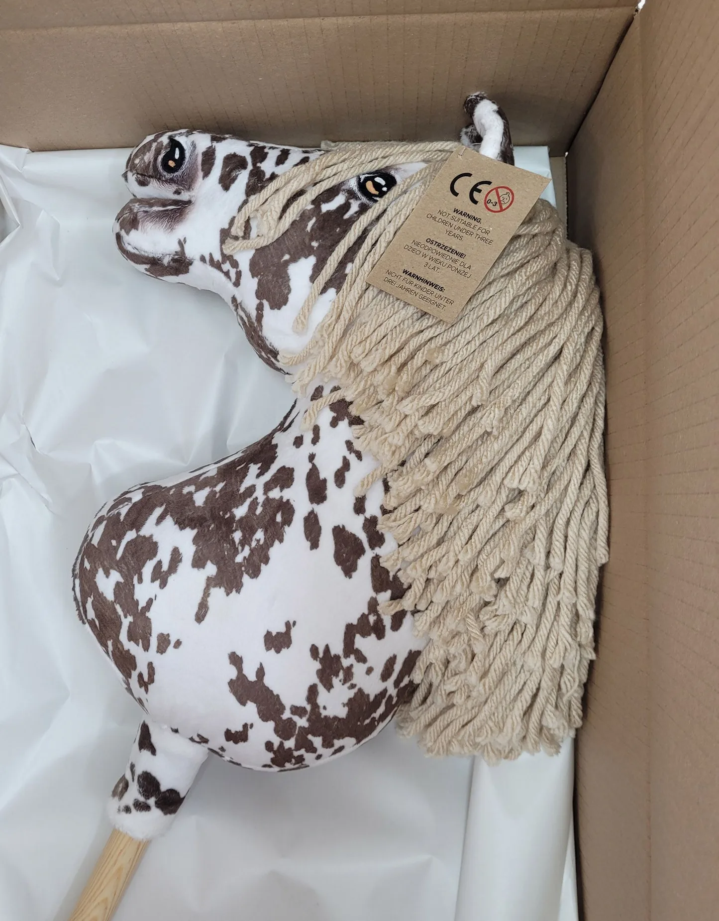 Hobby Horse Duży koń na kiju Premium - tarantowaty biało-brązowy z beżową grzywą A3