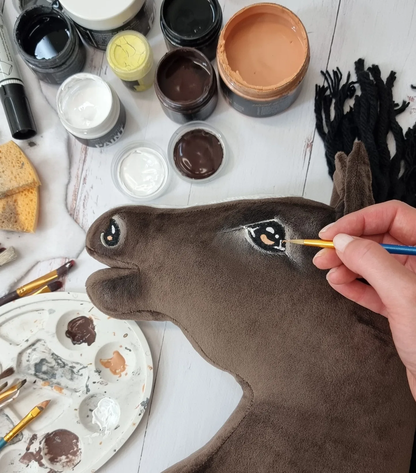 Hobby Horse Duży koń na kiju Premium - ciemnogniady A3